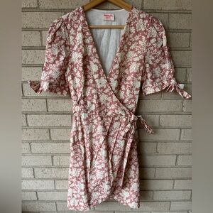 Showpo Ditsy Floral Dusty Rose Wrap Mini Dress | Cotton Pink White | Size 6